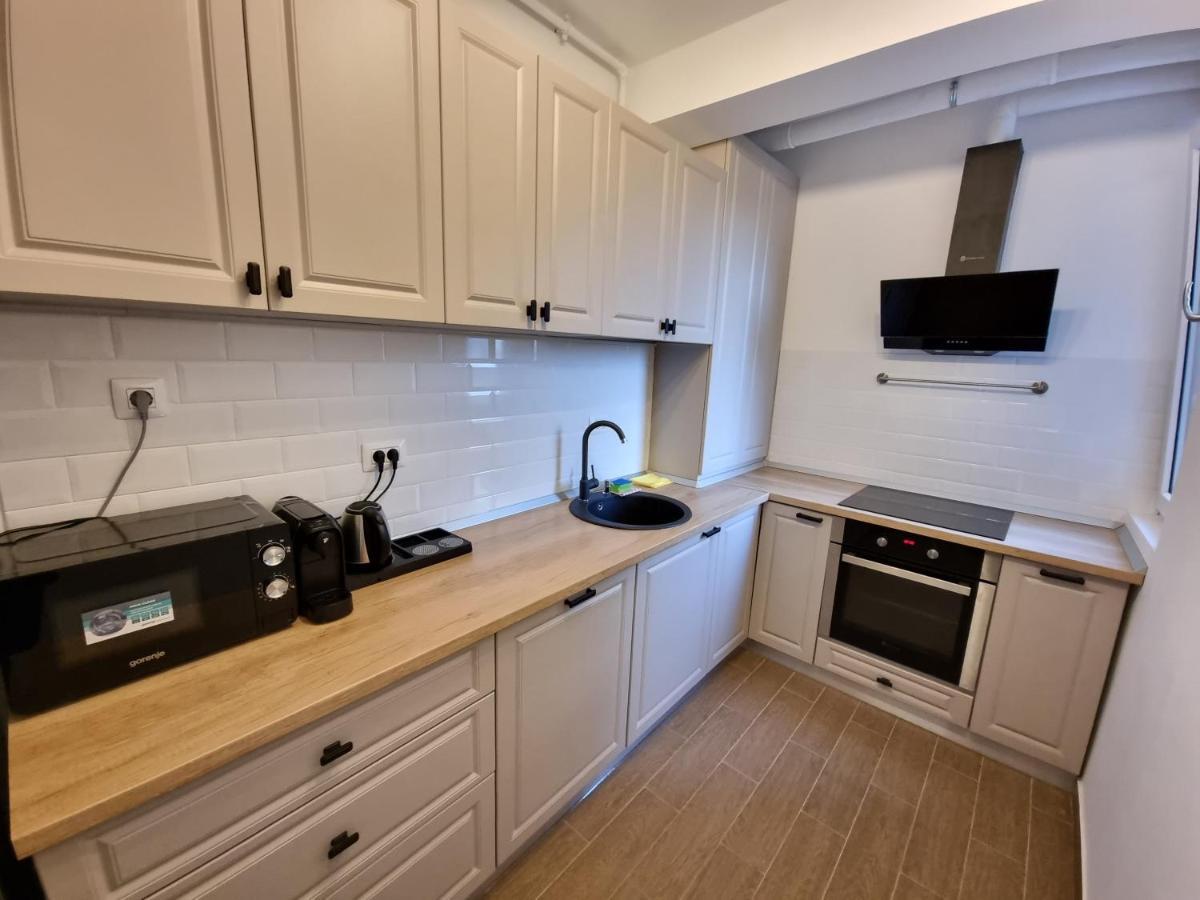 Grand Look & Best Location For Business On Bucharest Luaran gambar