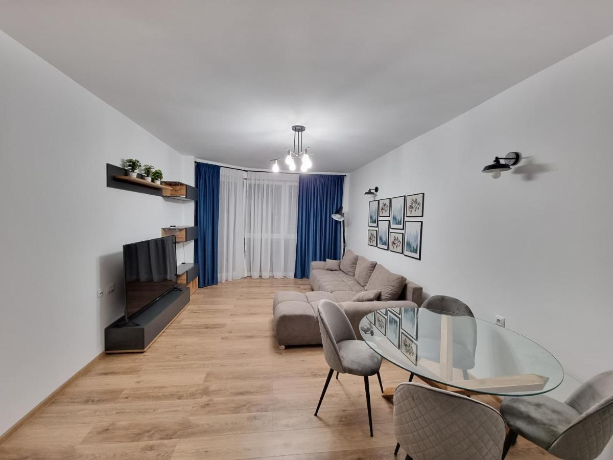 Grand Look & Best Location For Business On Bucharest Luaran gambar