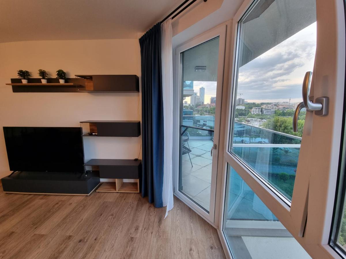 Grand Look & Best Location For Business On Bucharest Luaran gambar