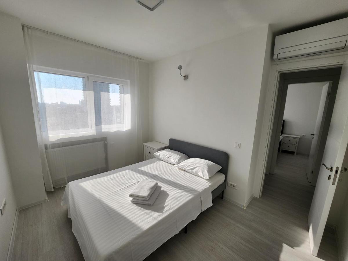 Grand Look & Best Location For Business On Bucharest Luaran gambar