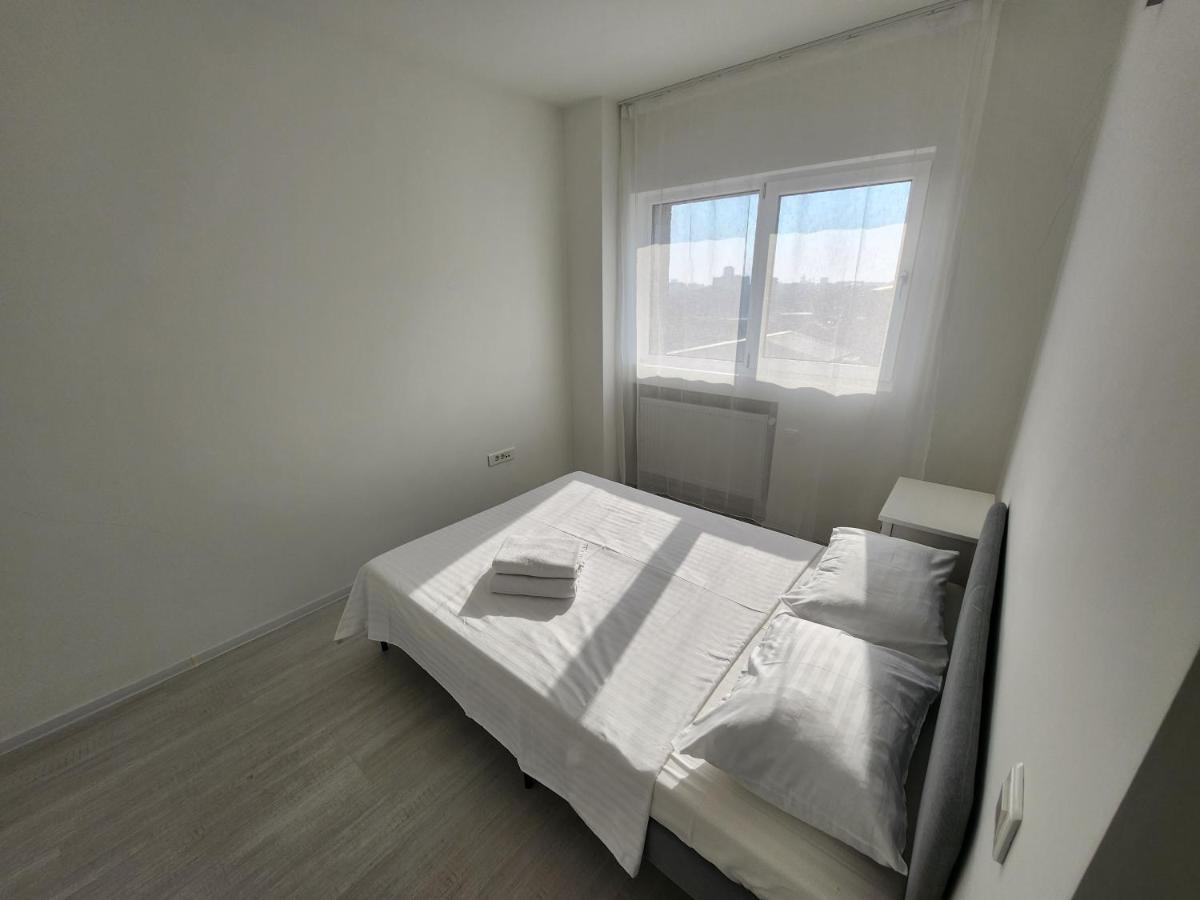 Grand Look & Best Location For Business On Bucharest Luaran gambar