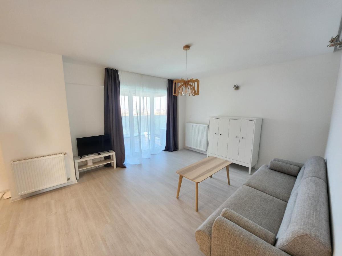 Grand Look & Best Location For Business On Bucharest Luaran gambar